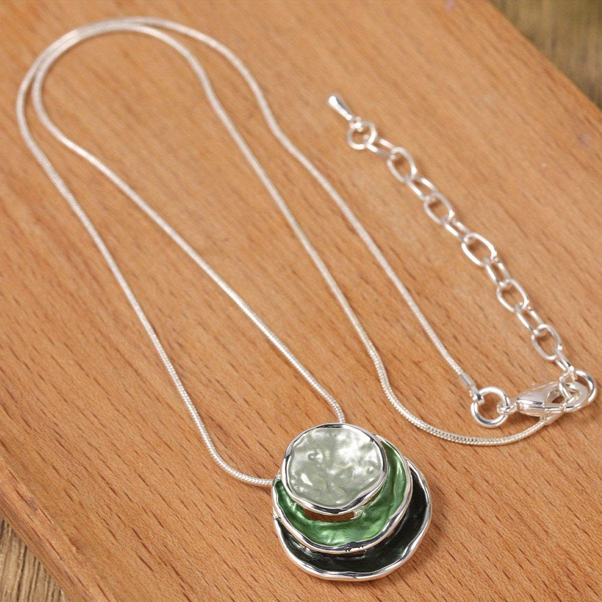 1pc Elegant Blue Enamel Pendant Necklace for Men - Zinc Alloy with Golden Accents, Twisted Rope Chain Design, Sophisticated Accessory for Formal or Casual Attire